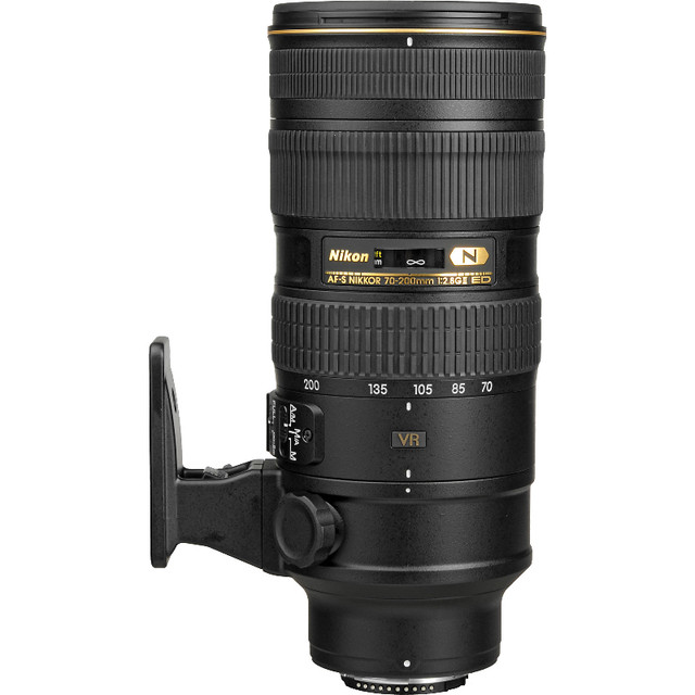 Nikon 70-200 f2.8g vr2 in Cameras & Camcorders in City of Toronto - Image 2