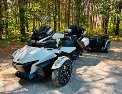 2021 Can-Am Spyder RT K Limited Chrome Edition ASKING $24,500 25,500 KM. Fully certified with certif...