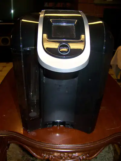 Keurig 2.0 Coffee Maker  in High Gloss Black, View more