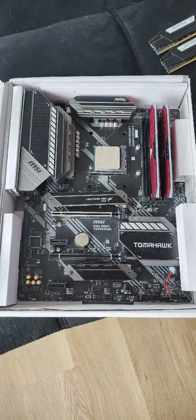 Ryzen 5 5500, B550 Tomahawk, 32 GB DDR4, View more