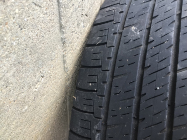 4 tires 205/55R16 Goodyear Assurance Maxlife with rims in Tires & Rims in Ottawa - Image 2