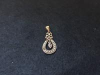 9K yellow gold vintage pendant w/ruby and pearl 