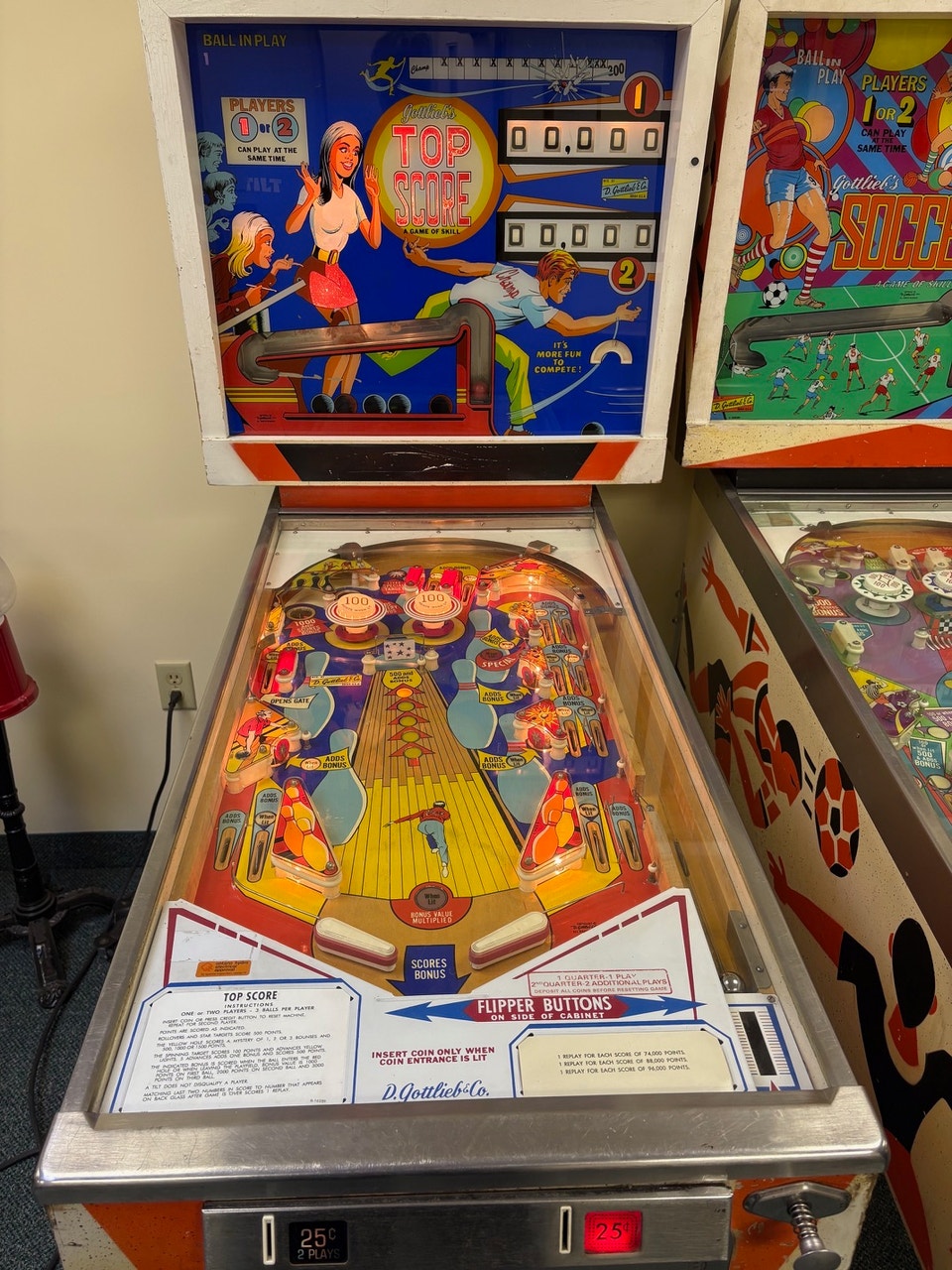 Gottlieb's Top Score Pinball Machine | Arts & Collectibles ...