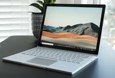Microsoft Surface book 2,i7,16GB RAM,512GB SSD, GeForce GTX 1050, View more