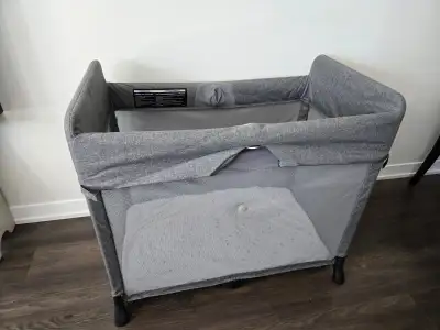 Bugaboo Stardust (Light Grey) - Portable Play Yard Bassinet, View more