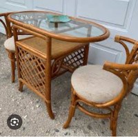 Looking for Table & Chairs: “Honeymoon Table”