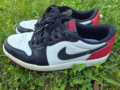 nike air jordan 1 retro low og black toe 2023 size 8.5, View more