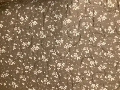 CUSTOM MADE DUST RUFFLE FOR TWIN BED EUC, View more