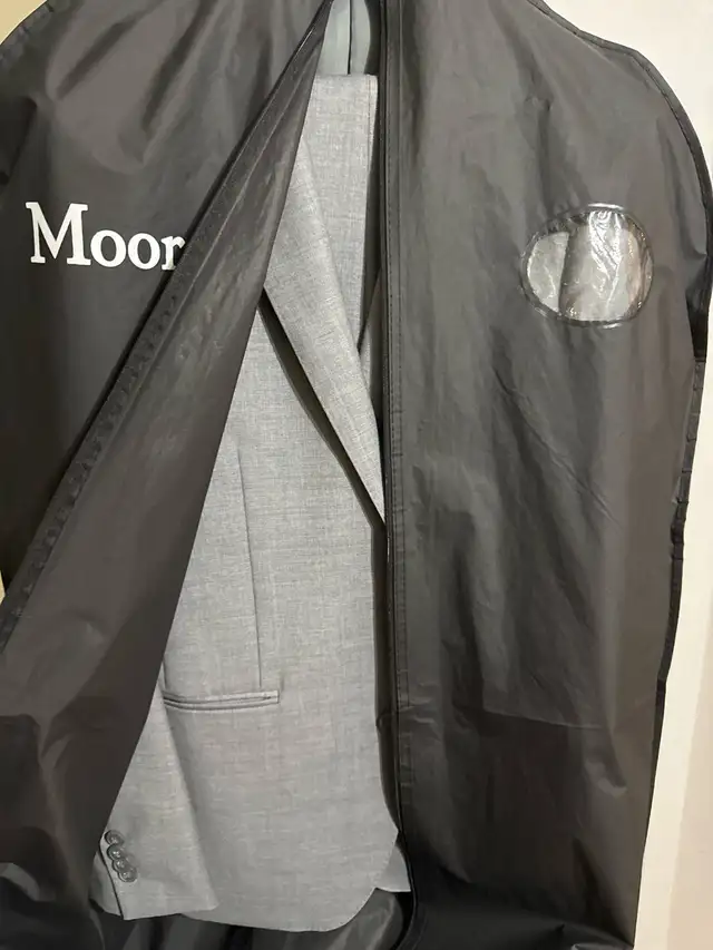 Moores Suit 36S in Men's in Edmonton - Image 6