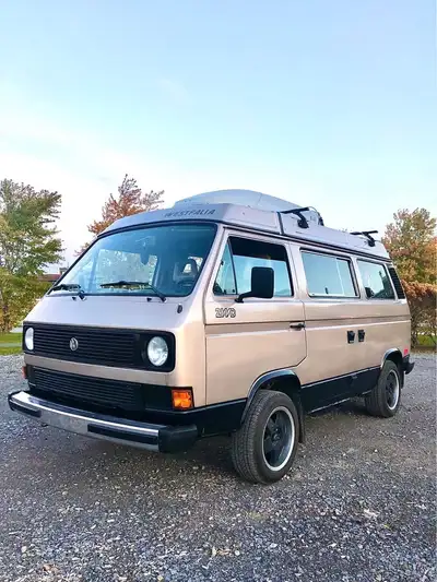 Van parfaitement fonctionnelle et prête pour la saison de camping. T3, 1985, manuelle, 1,9 litres re...