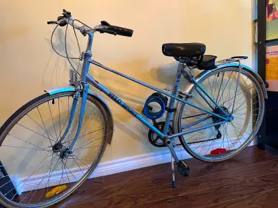 Bike / Velo Sport Super Tensile for women. Great condition, View more