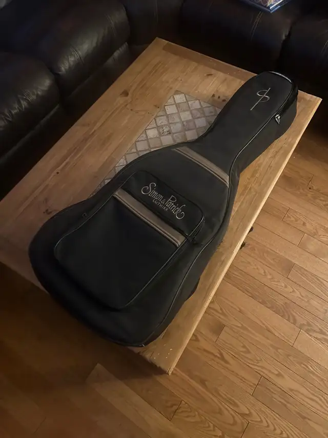 Takamine GS10CE NS with bag in Guitars in Markham / York Region - Image 7