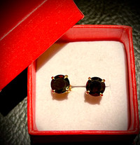 18k yellow gold black diamond MOISSANITE solitaire stud earrings