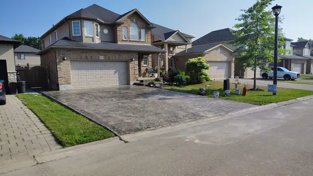 $8 ****Concrete driveway stamp aggregate****518514909298053127