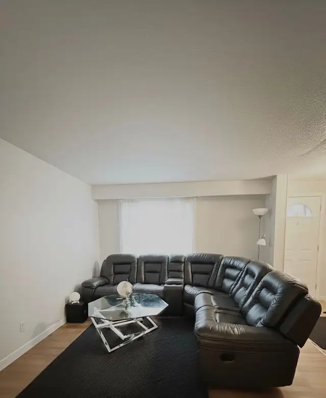 bedroom for rent in Long Term Rentals in Kitchener / Waterloo - Image 7