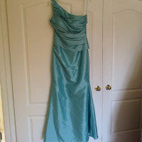 Beautiful full length gowns for weddings, prom or stage