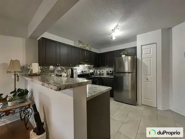 Turnkey Condo!489976364207319042