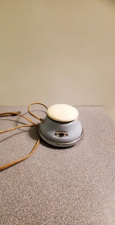 Vintage foot massager Handy Hannah, View more