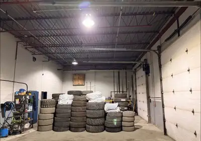 On recherche un mécancien apte avec les vehicules lourds et legers pour une entreprise d’excavation...