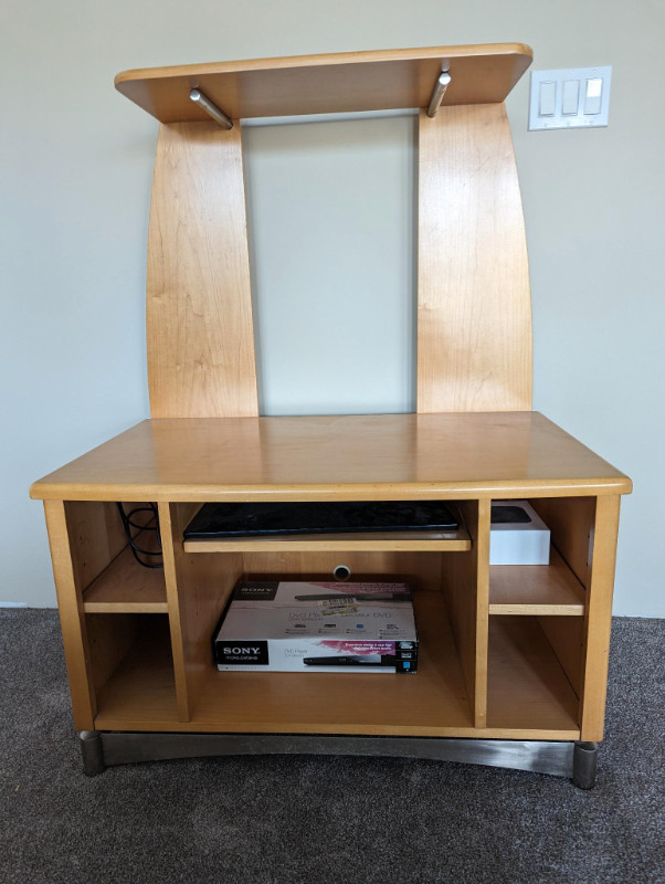 Clasic TV Stand in TV Tables & Entertainment Units in Edmonton