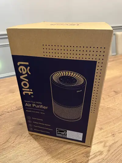 Levoit Core 200S Smart True HEPA Air Purifier - Like New!, View more