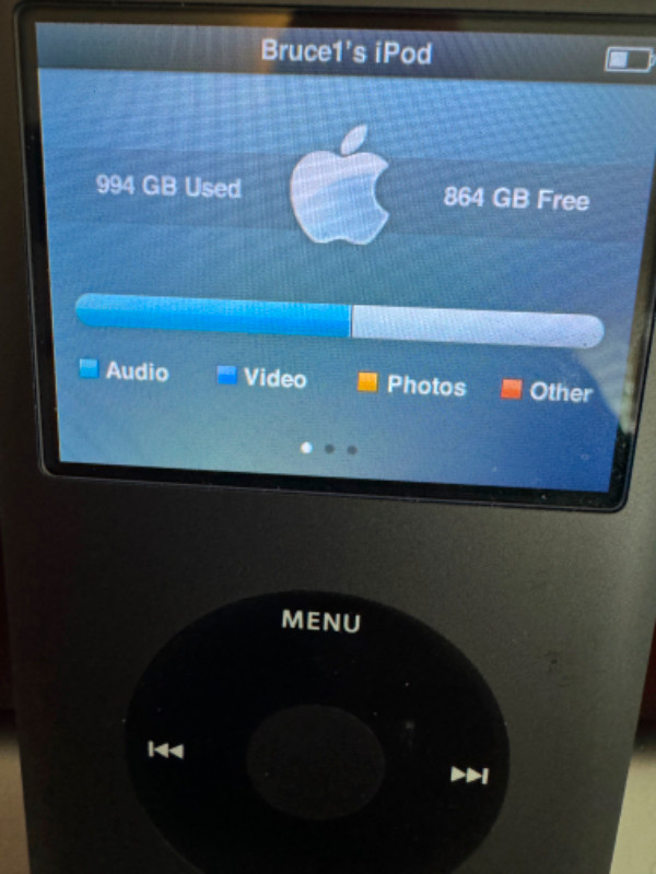 iPod classic 7th Gen 2TB in iPods & MP3s in St. Catharines - Image 2