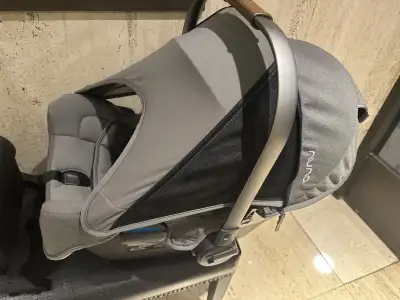 Nuna like new rear facing baby car seat carseat, View more