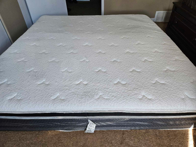 King size mattress with boxes  in Beds & Mattresses in Edmonton - Image 2