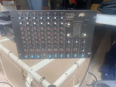 Peavey 701r Stereo 7 Channel mixer., View more