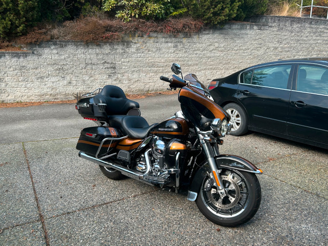 Beautiful- 2016 Harley Davidson Ultra Limited. in Touring in Abbotsford