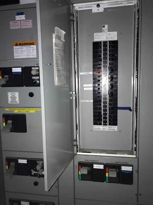 ASCO 7000 transfer switches with MCC62865712041603129