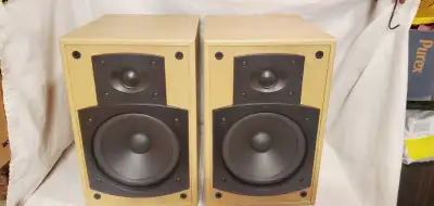 Jamo E530 bookshelf speakers  MADE IN DENMARK, View more