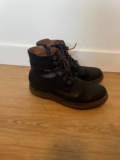 Men’s Geox Boots Italian leather, size 40 / size 7.5, View more