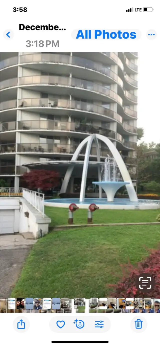 Room for rent in a apartment,,call me at (647) 236-9517 for $900