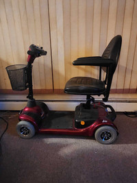 Invacare Lynx L-4 Mobility Scooter