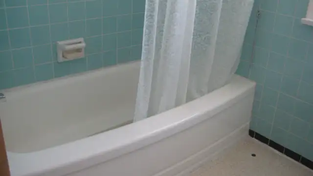 STUDENT RENTAL-near GLENCAIRN SUBWAY in Room Rentals & Roommates in City of Toronto - Image 7