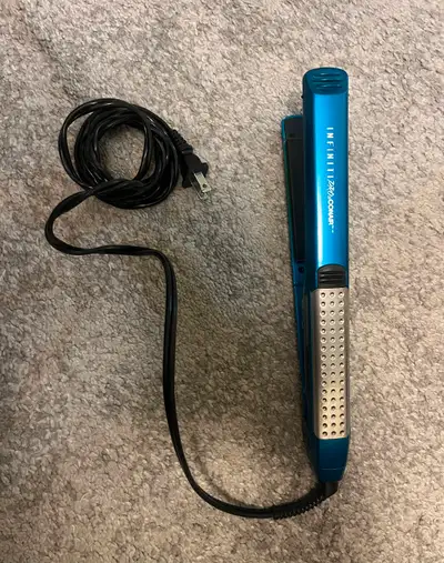 “Conair Infiniti” flat iron Works great, View more