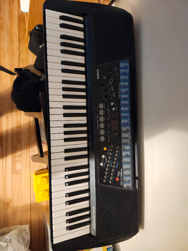 Casio CT700  portable keyboard. in Pianos & Keyboards in Dartmouth - Image 3