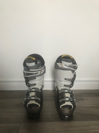 Bottes de ski 37 (taille 24)