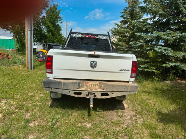 2015 dodge 3500 in Cars & Trucks in Grande Prairie - Image 2