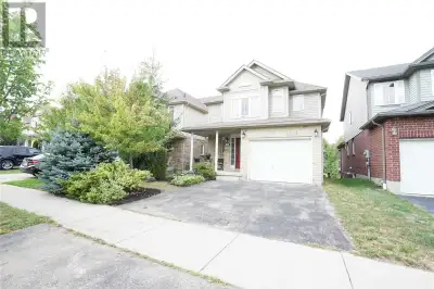 4 bdrms, 4 washrms, top school, beautiful house for rent
