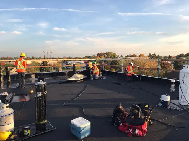 ⭐️Flat Roof Specialists -Installation & Repairs -613-800-9058⭐️ in Roofing in Ottawa - Image 3