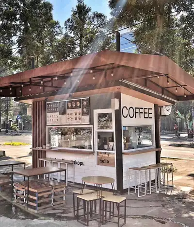 Vacant lot for rent 506-271-0225 to build your food or drink stand on at roadside with high rush hou...