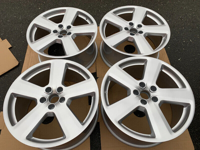 STUNNING - Set of Genuine OEM Audi A8 19x9" ET44 rims as new in Tires & Rims in Delta/Surrey/Langley