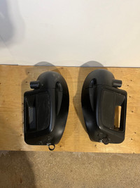 Genuine Harley Davidson Lower fairing and mounts