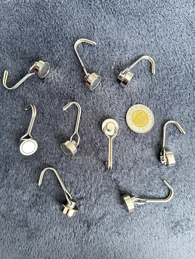 9pcs Magnetic Hooks in Hand Tools in London - Image 2