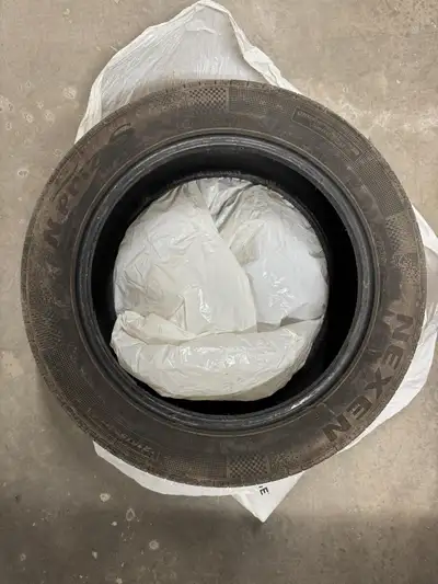 Selling a full set of 4 Nexen all-season tires (215/55R17). ✅ Summer use only since Aug 2023 ✅ Never...