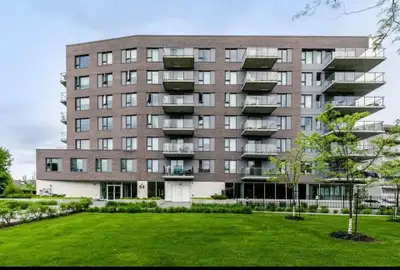 4 ½ au NATUREO Condo à louer Condo construction récent 2021 Envie de vous évader ! Sans s’éloigner !...