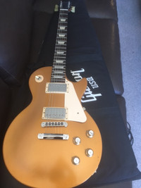 2017 Gibson Les Paul Tribute - Gold Top