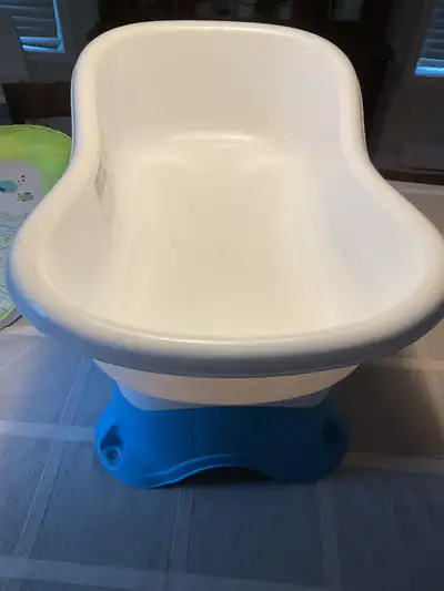 Baignoire pour bébé babiesRus, View more